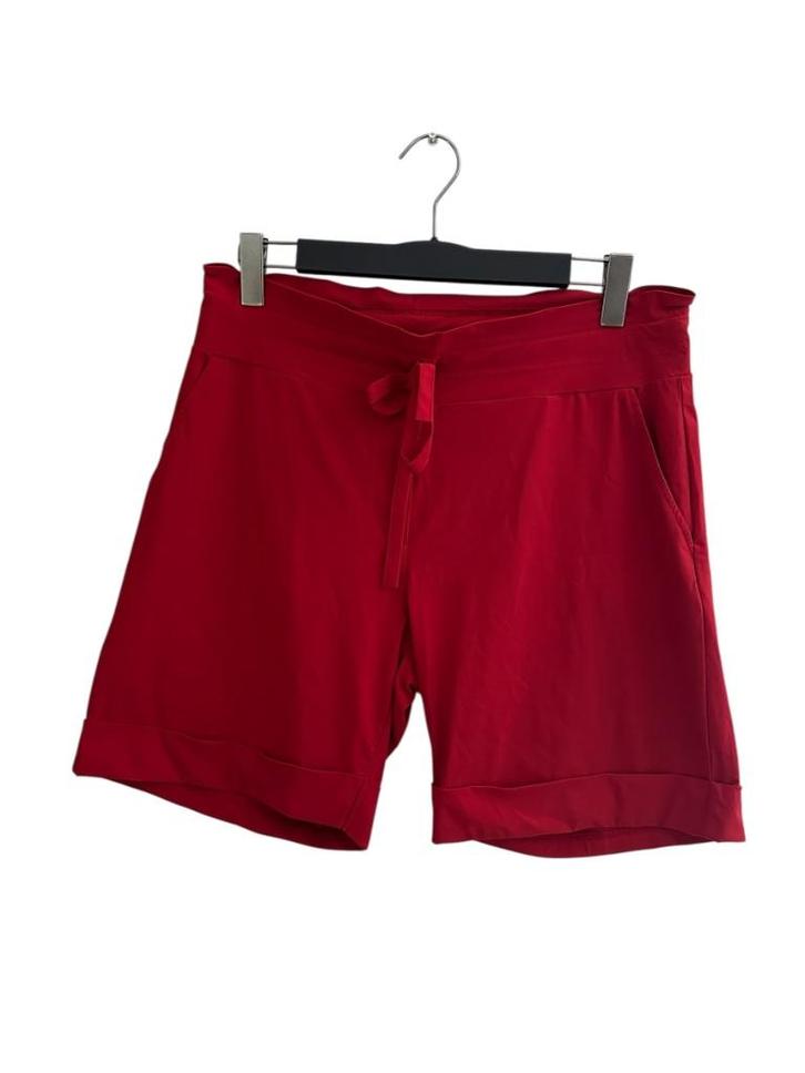 Studio Anneloes korte broek L, Kleding | Dames, Broeken en Pantalons, Zo goed als nieuw, Maat 42/44 (L), Rood, Kort, Ophalen of Verzenden