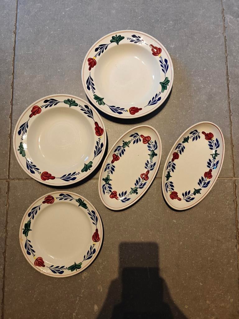 Boerenbont servies, Huis en Inrichting, Keuken | Servies, Ophalen, Zo goed als nieuw, Bord(en), Aardewerk