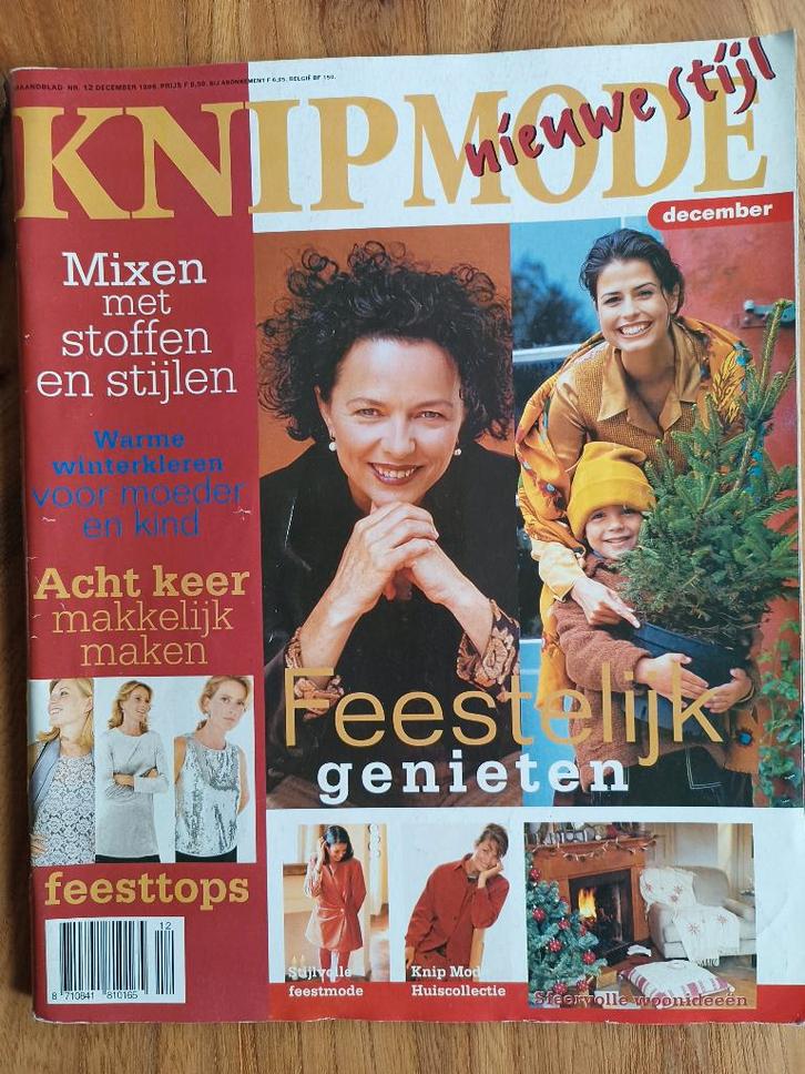 Knipmode december 1998 vintage naaien mode patronen, Hobby en Vrije tijd, Kledingpatronen, Zo goed als nieuw, Vrouw, Knipmode