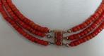 uniek&antiek   bloedkoraal ciollier - 3 Rijig, Sieraden, Tassen en Uiterlijk, Antieke sieraden, Verzenden, Ketting, Met edelsteen