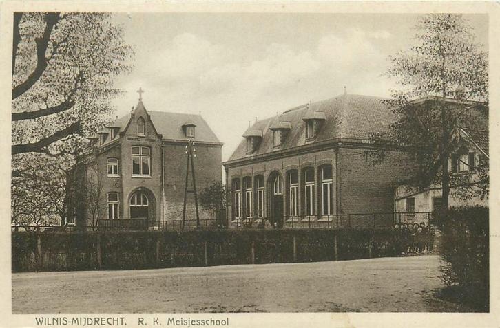 701123041 Wilnis RK Meisjesschool, Verzamelen, Ansichtkaarten | Nederland, Utrecht, Voor 1920, Verzenden