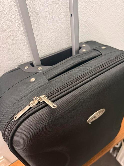 Kleine reis trolley van Leonardo., Sieraden, Tassen en Uiterlijk, Koffers, Zo goed als nieuw, Overige materialen, Minder dan 50 cm