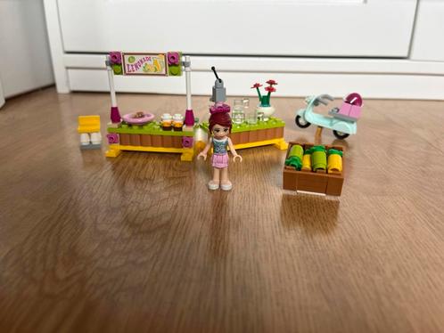 LEGO Friends 41027 - Mia’s limonadekraam, Kinderen en Baby's, Speelgoed | Duplo en Lego, Zo goed als nieuw, Lego, Complete set
