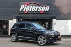 Volkswagen Tiguan 1.4 TSI R-Line ORIGINEEL R-Line PANO XENON, Auto's, Volkswagen, Euro 5, Stof, Zwart, 4 cilinders