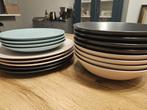 IKEA borden & pastabowls set – verschillende maten & kleuren, Huis en Inrichting, Keuken | Servies, Ophalen, Gebruikt, Bord(en)