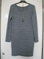 Nieuw zwart witte jurk 38 gratis ketting  Nieuwprijs €39,90, Kleding | Dames, Jurken, Maat 38/40 (M), Zwart, Nieuw, Ophalen of Verzenden