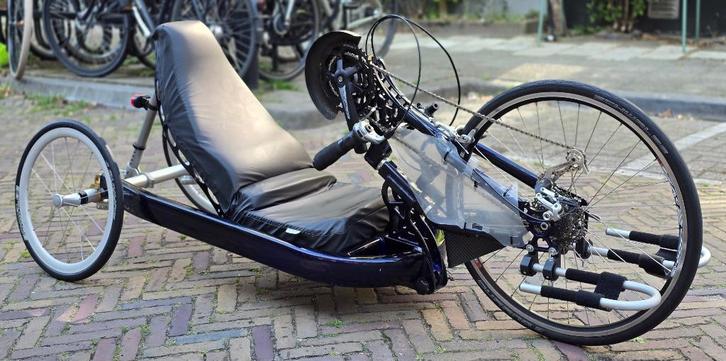 Quickie Shark S Handbike, Fietsen en Brommers, Fietsen | Ligfietsen, Zo goed als nieuw, Overige merken, Ophalen