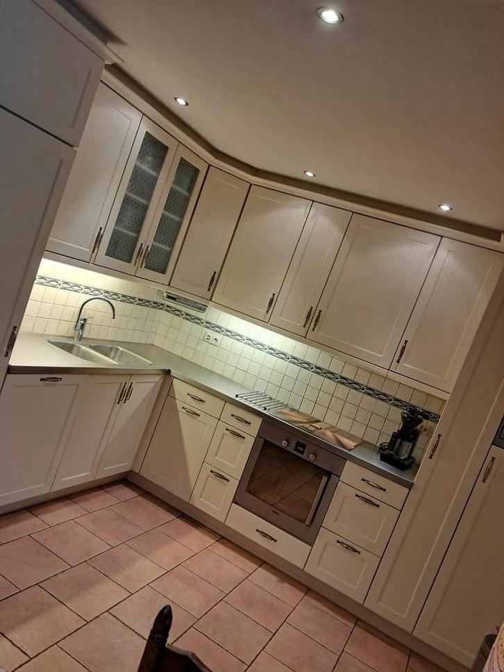 Complete keukenhoek, Huis en Inrichting, Keuken | Complete keukens, Gebruikt, Hoekkeuken, Crème, Staal of Rvs, Ophalen