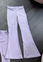 Broek flared lila mt L, Paars, Maat 42/44 (L), Ophalen of Verzenden, Zo goed als nieuw