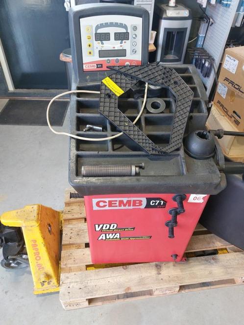 CEMB C71 balanceer machine, Auto diversen, Autogereedschap, Gebruikt, Ophalen of Verzenden