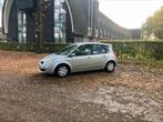 Renault Scénic 1.6 16V 82KW 2007 Grijs, Auto's, Renault, 65 €/maand, 1295 kg, 4 cilinders, Origineel Nederlands