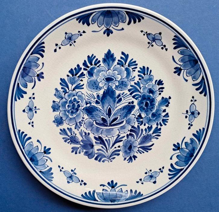 Porceleyne Fles 1931 Floraal 18cm (T17-20) Roggeveen, Antiek en Kunst, Antiek | Wandborden en Tegels, Ophalen of Verzenden