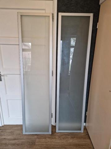 2x Ikea Pax melkglas kastdeur Drammen 195x49cm - afbeelding 2