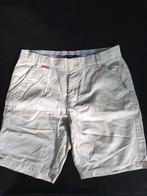 Tommy Hilfiger 1985 beige chino Bermuda maat 176 topstaat, Ophalen of Verzenden, Zo goed als nieuw, Beige, Tommy Hilfiger