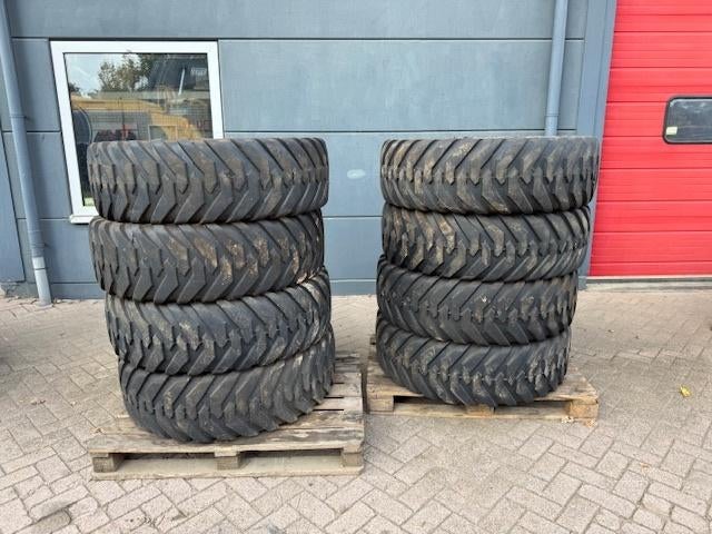 Banden graafmachine, diverse sets, zie fotos, Ophalen of Verzenden