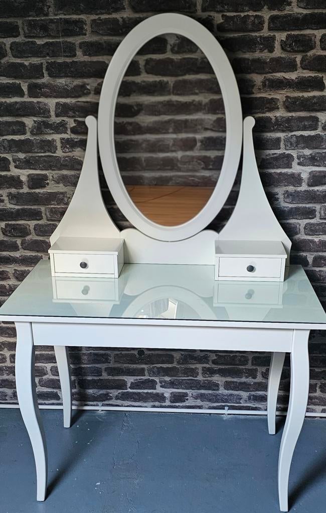 Hemnes toilettafel met spiegel, glasplaat en 3 lades, Ophalen, 50 tot 100 cm, Zo goed als nieuw, 150 tot 200 cm