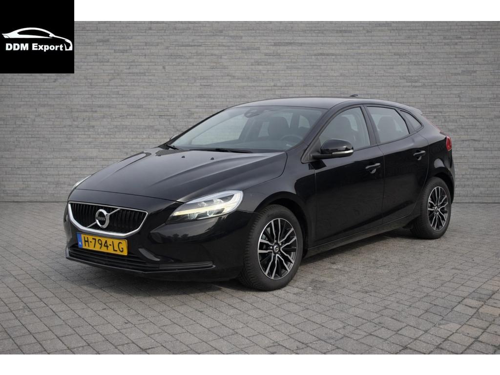 Volvo V40 2.0 D2 Momentum B (bj 2020), Auto's, Volvo, Voorwielaandrijving, Stof, Gebruikt, Euro 6
