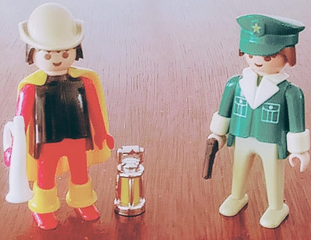 Heraut Met Blaasinstrument Lantaarn En Duitse Politieagent M, Ophalen of Verzenden, Gebruikt, Los playmobil
