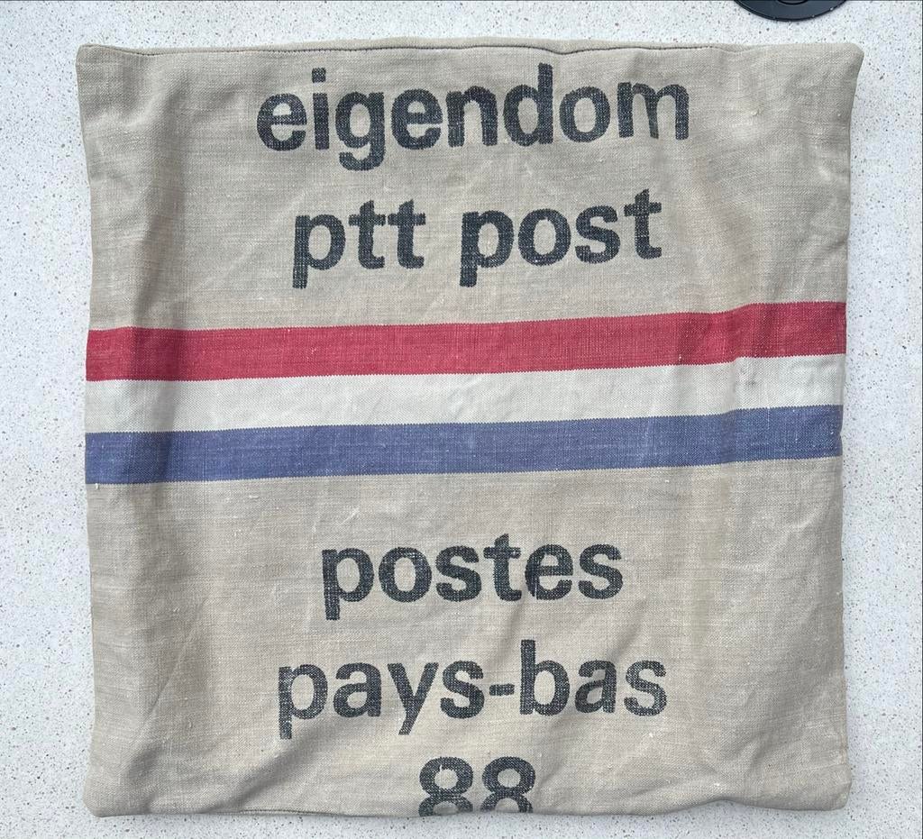 Kussenhoes PTT post 50 x 50, Huis en Inrichting, Ophalen of Verzenden, Zo goed als nieuw, Overige kleuren, Vierkant