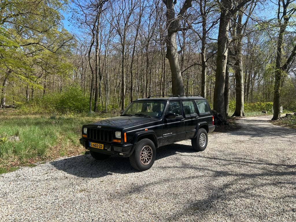 Jeep Cherokee 1998 Zwart, Automaat, Zwart, 3960 cc, Grijs