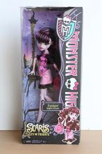 Monster High Draculaura - Scaris City of Frights #Y0396 NRFB, Verzamelen, Poppen, Ophalen of Verzenden, Nieuw, Fashion Doll