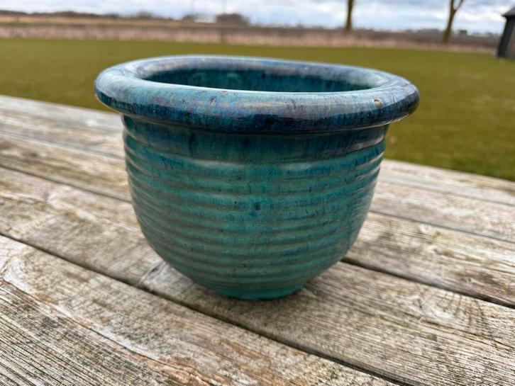 Turquoise geglazuurde bloempot - Ø24cm, Tuin en Terras, Bloempotten, Gebruikt, Aardewerk, Binnen, Balkon, Tuin, Minder dan 40 cm