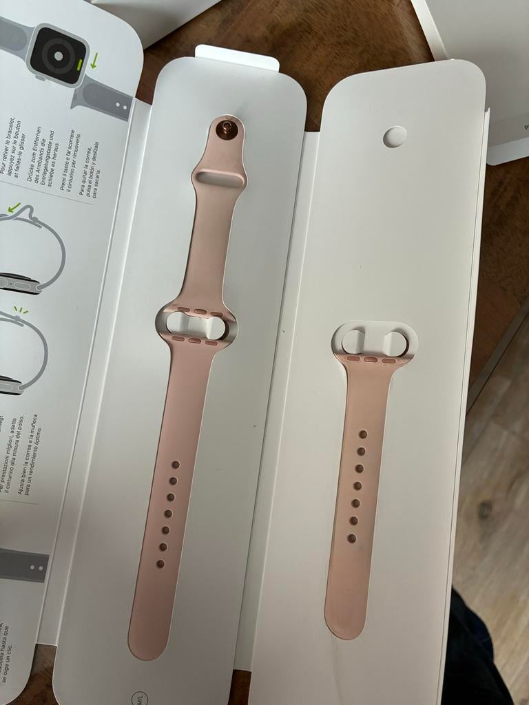 Apple Watch Series 4 40mm Space Gray, Sieraden, Tassen en Uiterlijk, Smartwatches, Ophalen of Verzenden, Gebruikt, Grijs, IOS