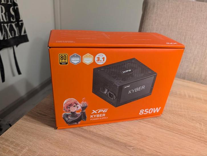 XPG KYBER 850W PC voeding - Zo goed als nieuw, Computers en Software, Interne voedingen, Zo goed als nieuw, Ophalen of Verzenden