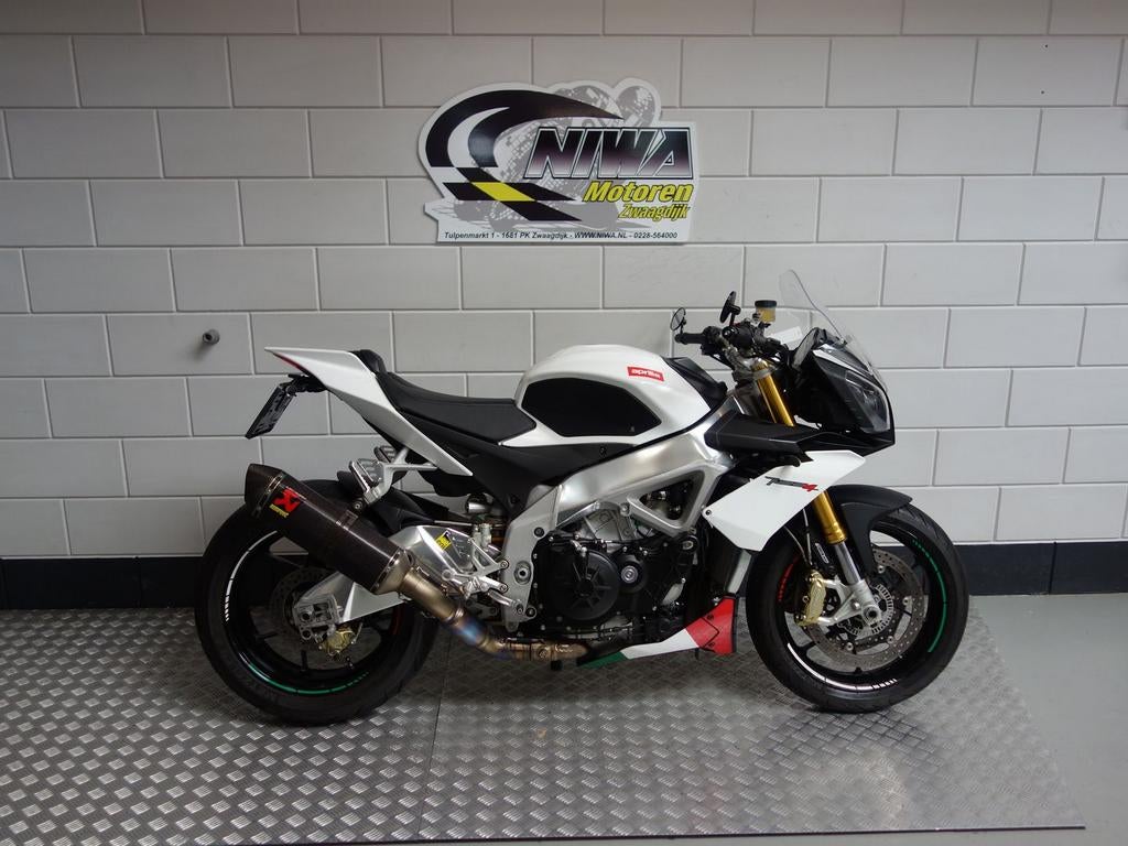 APRILIA TUONO V4 R APRC, 4 cilinders, Motorrijbewijs A, Bedrijf, Onbekend