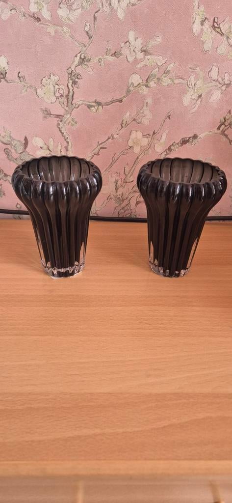 H&M Home zwarte kleine vazen, Huis en Inrichting, Woonaccessoires | Vazen, Ophalen of Verzenden, Zwart, Minder dan 50 cm