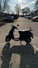 Zwarte BTC scooter - Gebruikt, Ophalen, Gebruikt, Maximaal 45 km/u, Benzine