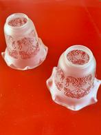Glazen lampenkapjes., Huis en Inrichting, Lampen | Lampenkappen, Ophalen, Vintage., Gebruikt, Wit