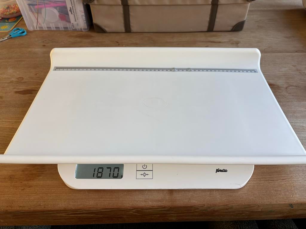 Alecto BC-10 Digitale Babyweegschaal, Ophalen, Personenweegschaal, 10 tot 50 kg, Fijner dan 1 gram