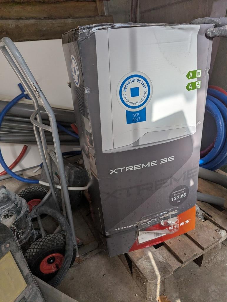 Nieuwe Intergas Xtreme 36 HR CV-ketel, Doe-het-zelf en Verbouw, Verwarming en Radiatoren, Hoog rendement (Hr), Cv-ketel of Combi-ketel