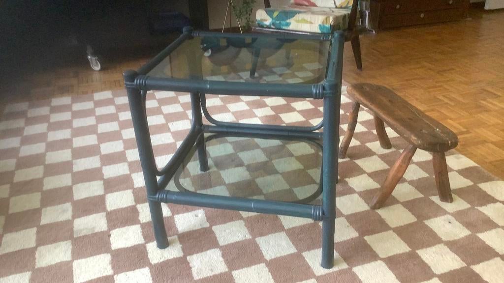 Bamboe bijzettafeltje, blauw geschilderd, Ophalen