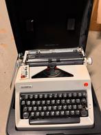 Mechanische typemachine Olympia in koffer, Diversen, Typemachines, Ophalen