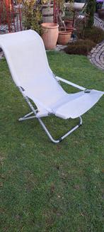 2 Witte strand  ligstoelen ., Ophalen, Gebruikt, Metaal, Inklapbaar