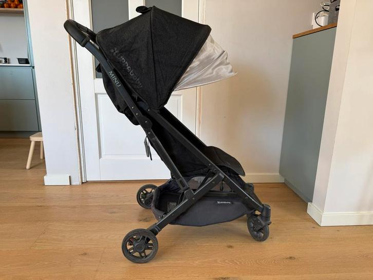 Uppababy minu buggy, Kinderen en Baby's, Buggy's, Gebruikt, Regenhoes, Verstelbare rugleuning, Zonnekap, Ophalen