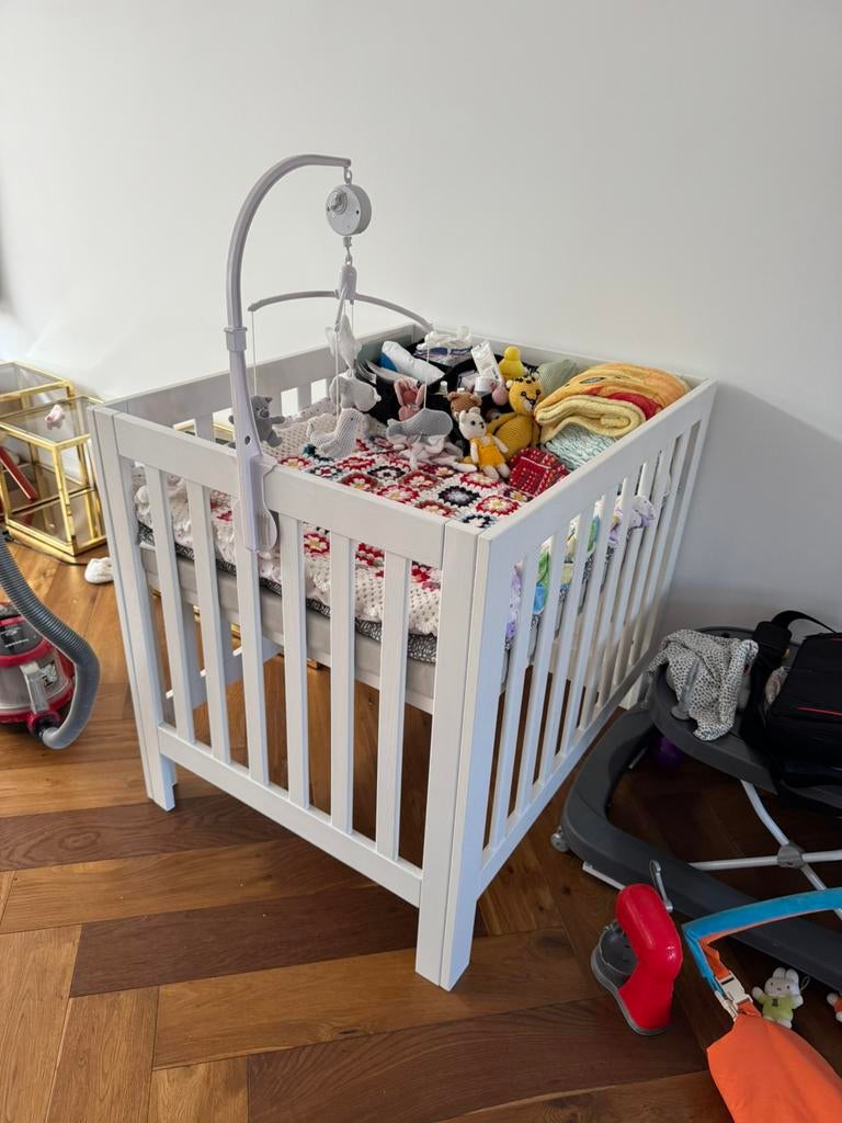 Baby box wit, Kinderen en Baby's, Boxen, Ophalen of Verzenden, Zo goed als nieuw
