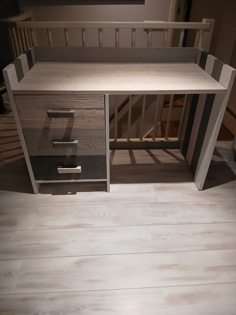 Hele mooi schone kinderkamer voor een hele mooie prijs, Ophalen of Verzenden