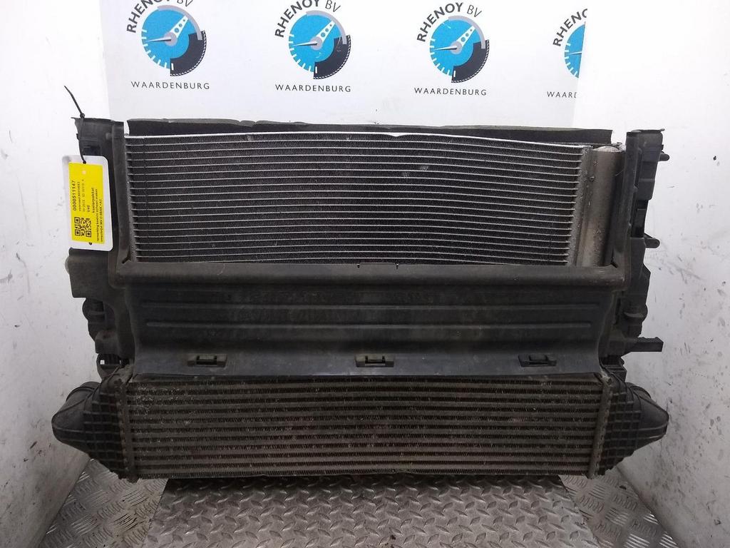 VOLVO V40 KOELERPAKKET 2015, Ophalen of Verzenden, Gebruikt, Stiba lid