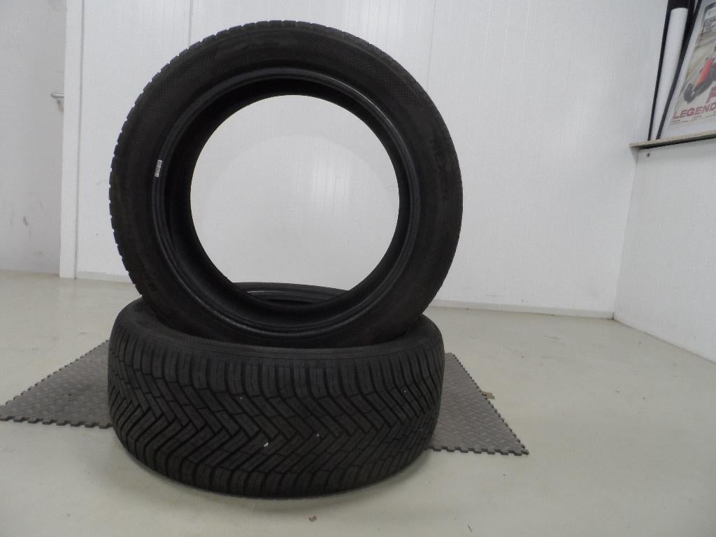 255/45 R19 All Season Nexen gebr. 7,0 mm profiel recente DOT, Auto-onderdelen, Banden en Velgen, 19 inch, Gebruikt, 255 mm, Nexen