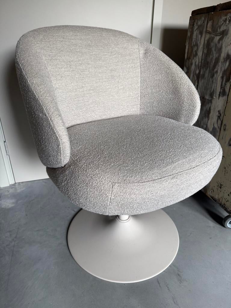 Zéér comfortabel Eleonora stoelen draaibaar tulpvoet Nieuwst, Ophalen