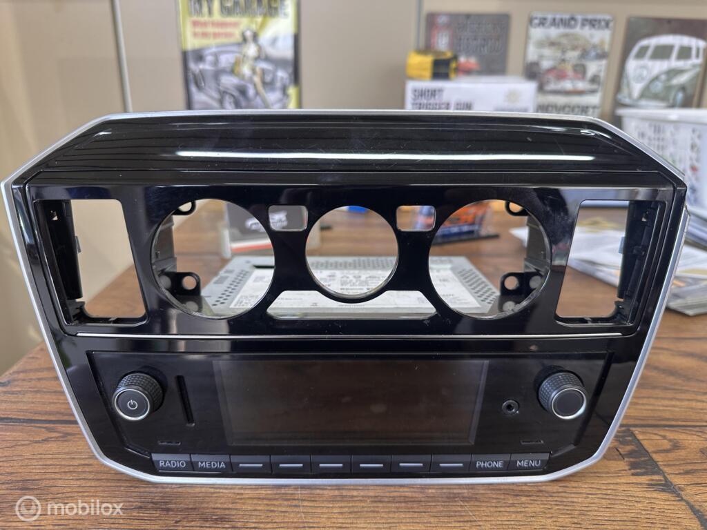 Autoradio origineel vw up 90000 bluetooth navigatie, Gebruikt, Ophalen of Verzenden, Volkswagen