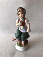 Vintage Beeldje Meisje Capodimonte 13 cm, Ophalen of Verzenden