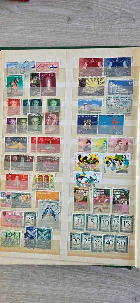 stockboek Antillen en Suriname In blokken van 4, Postzegels en Munten, Postzegels | Volle albums en Verzamelingen, Ophalen of Verzenden