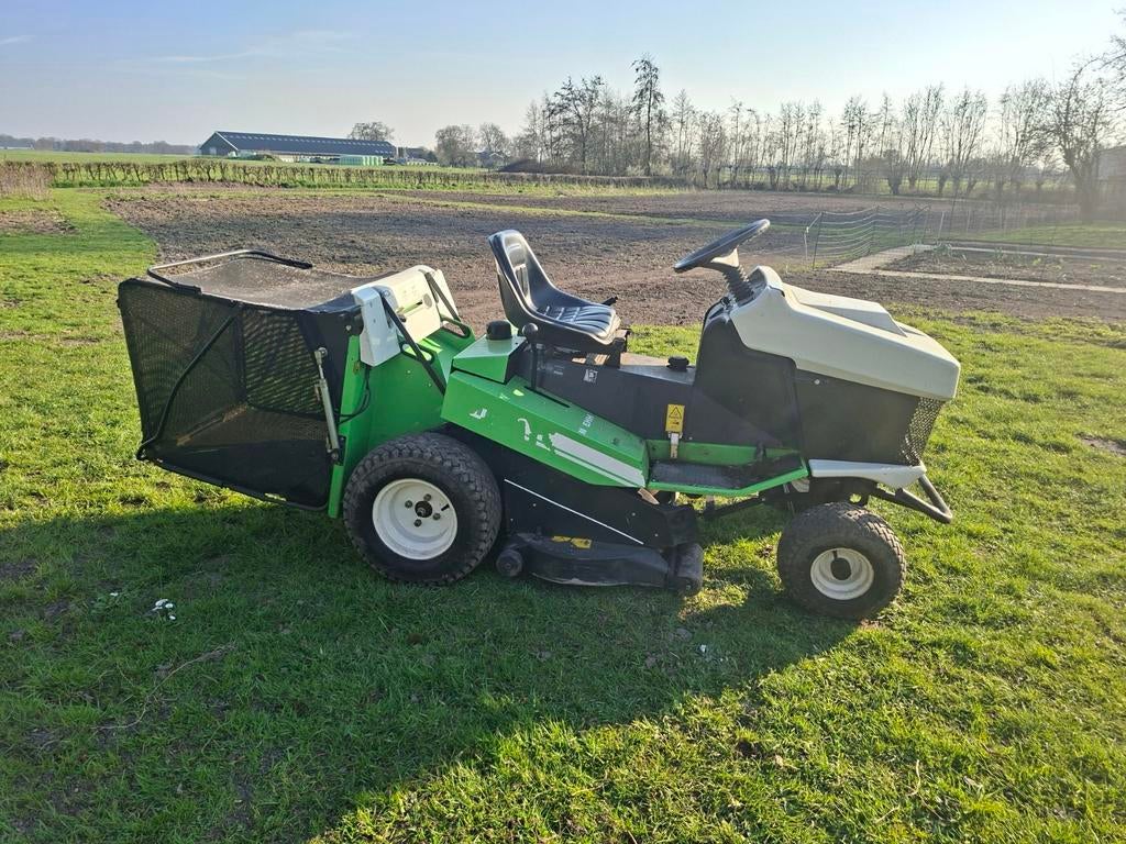 Etesia hydro 100 professionele zitmaaier, Gebruikt, Opvangbak, 90 tot 120 cm, Ophalen