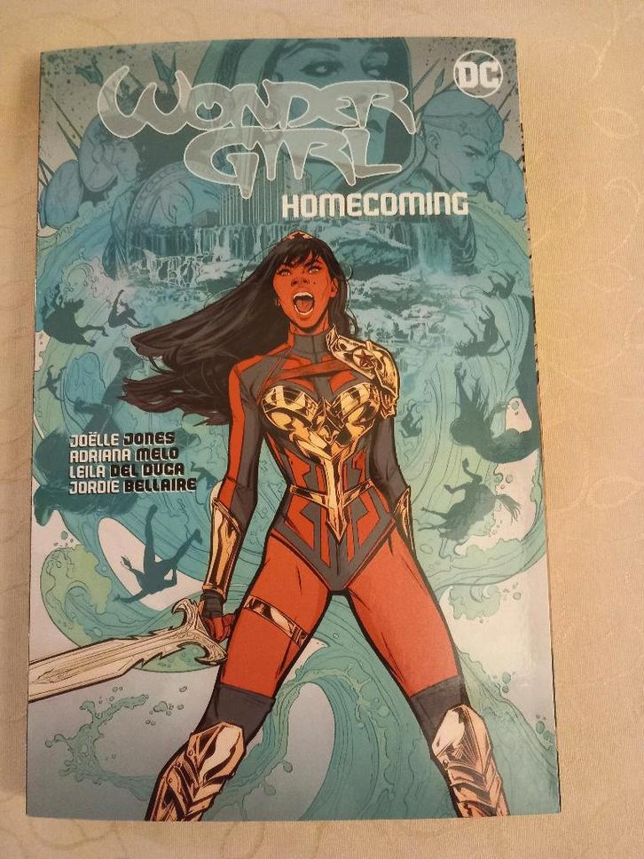 Wondergirl - Homecoming TPB (Nijmegen oost), Boeken, Strips | Comics, Zo goed als nieuw, Meerdere comics, Amerika, Ophalen of Verzenden