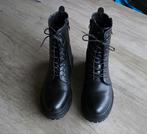 zwarte dames laarzen in maat 41 zgan, Ophalen of Verzenden, Zo goed als nieuw, Zwart, Hoge laarzen