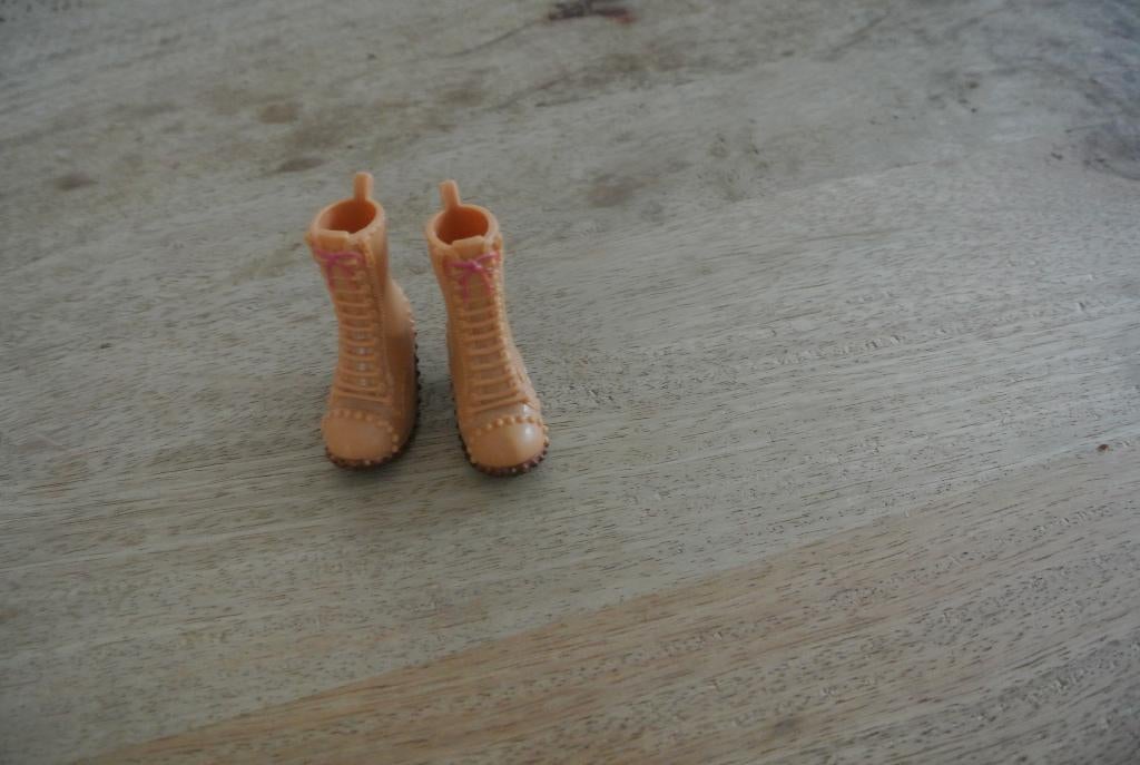 Barbie Bratz Schoenen/ nr 202, Ophalen of Verzenden, Zo goed als nieuw, Barbie